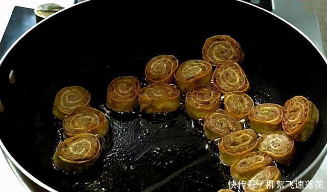 鸡蛋肉卷|秋冬季,我家常喝这碗汤,鲜香可口,营养均衡,老人孩子都爱吃