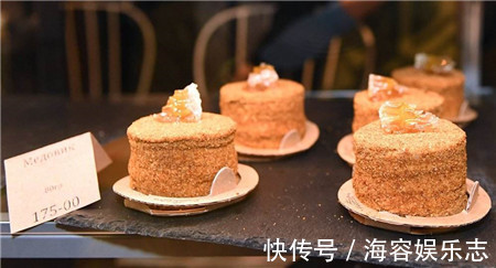 奶油蛋糕|高血压吃什么容易猝死 高血压一定不要碰这些食物！