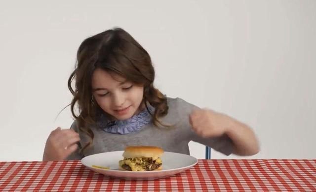 小米粥|这些“糊弄式”早餐,正一点点地吞噬娃的健康,可很多宝妈还在做