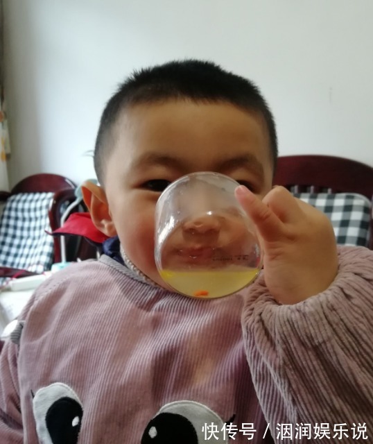 感冒|宝宝一入秋就感冒不是冻的,父母3个带娃误区,才是罪魁祸首