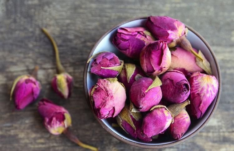 冬虫夏草|老人坚持蒲公英泡水喝,4个月后肿瘤消失,蒲公英真能抗癌