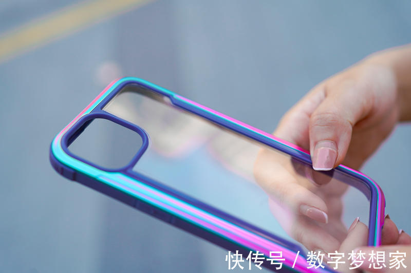 tpu|拥有保护欲极强的高颜值伴侣是怎样的体验？决色iPhone13小彩壳