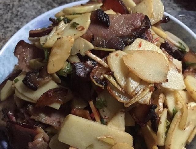 口感|炒春笋时,这“1种料”千万不能少,不然笋不香口感差,不懂就看