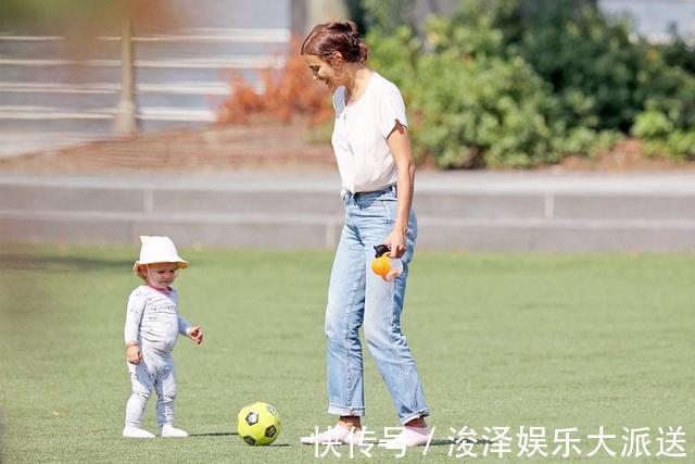 宝妈|一儿一女的家庭已经不被羡慕,最佳二胎组合是这样的,二十年后见