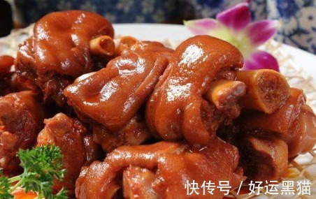 食物|女性到了中年,常吃三种食物,排毒养颜,淡化皱纹