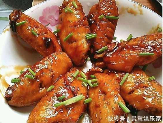 營(yíng)養(yǎng)|天氣越來(lái)越冷,適合給孩子的一道菜,健胃消食,營(yíng)養(yǎng)均衡,還長(zhǎng)個(gè)