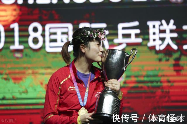 张怡宁|与神秘男友牵手逛街,国乒大满贯丁宁恋情疑似曝光,被粉丝围观