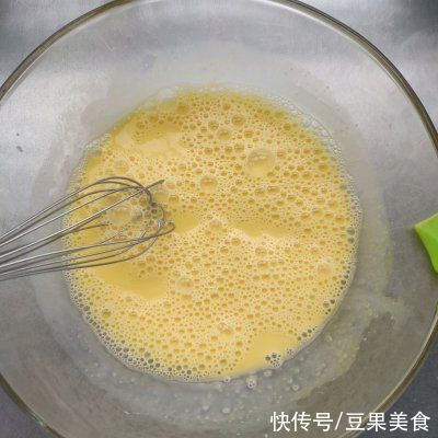营养物质|#蛋趣体验#咸味海苔肉松戚风