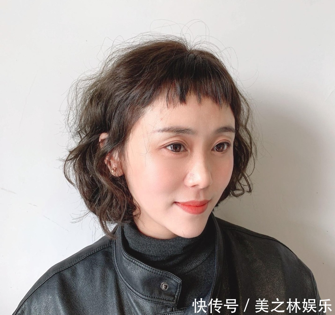波波头|秋冬女发别乱剪了,新时尚发型27款送给大家,无论长短都心动