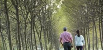 眼睑黄色瘤|高血脂的“祸根”找到了,医生警示:3种食物再吃,血液粘如粥