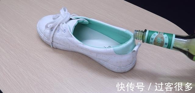 凉席|花露水只用驱蚊，浪费了，8个利用也很棒，我是今天才知道