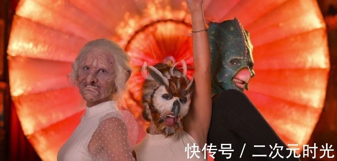 相亲节目|网飞新出狂野相亲节目，嘉宾全部打扮成性感野兽，不看脸只谈爱