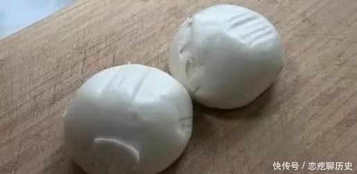 营养早餐新吃法,2个馒头1朵西兰花,简单一做,孩子一顿能吃1盘