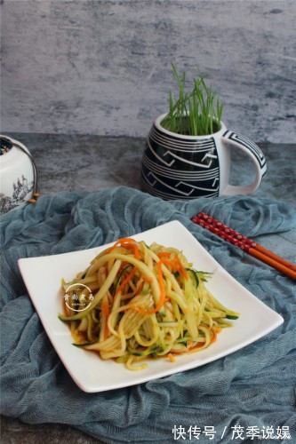 运动量|嫂子晚餐坚持吃此菜,不节食不运动,一个月瘦了6斤,简单又好吃