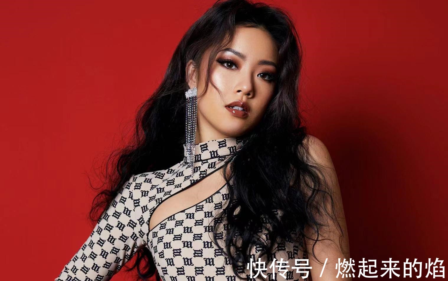 染发 你适合深发色还是浅发色,主要看3点,染发之前先看看