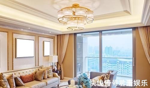 中户|去买房时,为什么中间户比边户更先卖完来听听内行人怎么说的