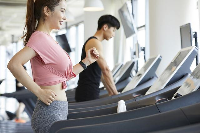 走路|3个真实病例告诉大家走路能把这些疾病“走掉”!走路好处多