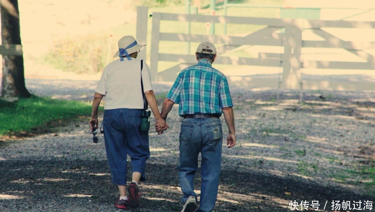 恶性肿瘤|40-60岁是长寿的关键期!切记:预防三病,早晨三做,睡前三忌