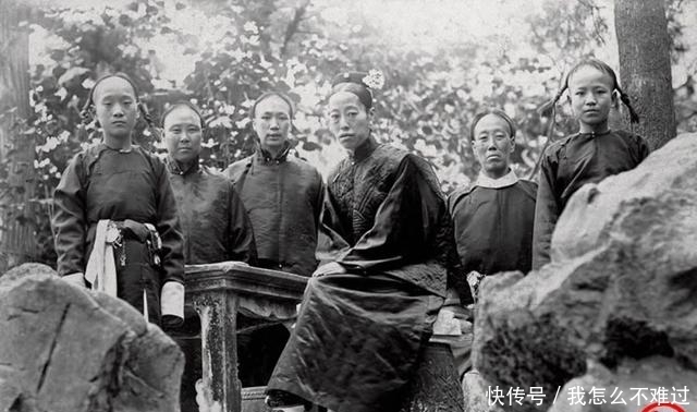 国民哀悼大|1913年老照片:隆裕太后追悼会现场,5万人致哀