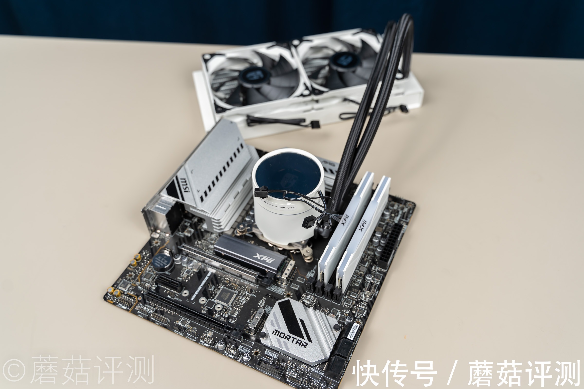 电源|黑白搭配，搭建白色主题机箱、记一次10850K+RTX3070Ti装机