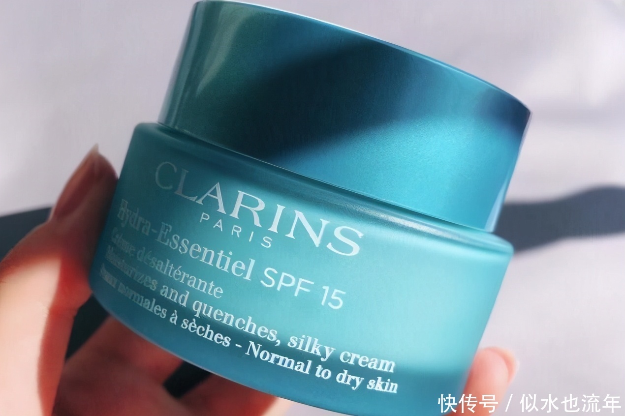 面霜推荐:令肌底细胞底部丰盈水分,肌肤由内而外焕发年轻光彩