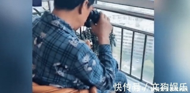 妈妈|孙子上幼儿园后,爷爷每天看望远镜,没想到被妈妈发现了小秘密