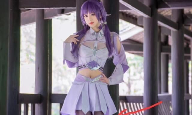 动漫|斗罗大陆六大女神齐聚漫展,白沉香黑胶袜瞩目,小舞成跑车女神