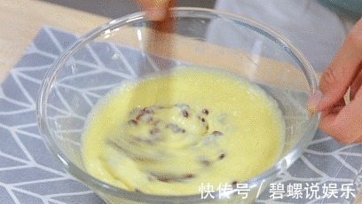 1根山药2个鸡蛋，加点它蒸一蒸，蛋糕一样松软！还能消食健脾