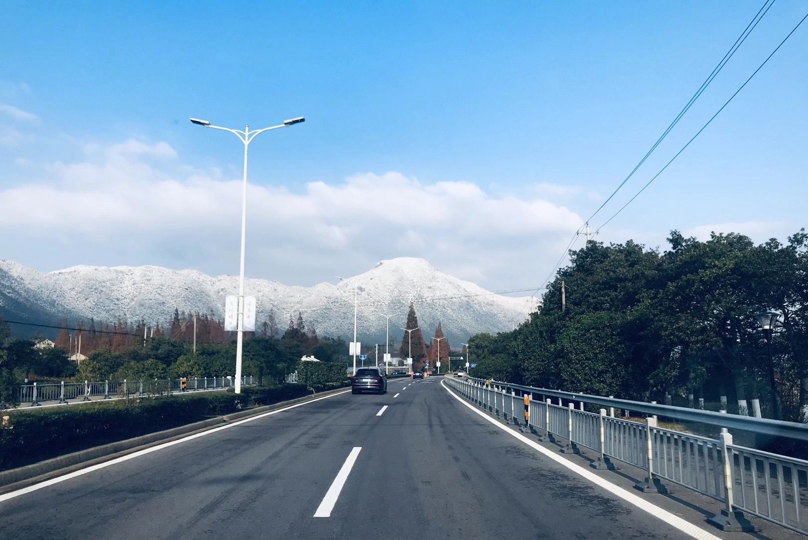 初雪过后，象山人朋友圈开启“晒雪”模式……