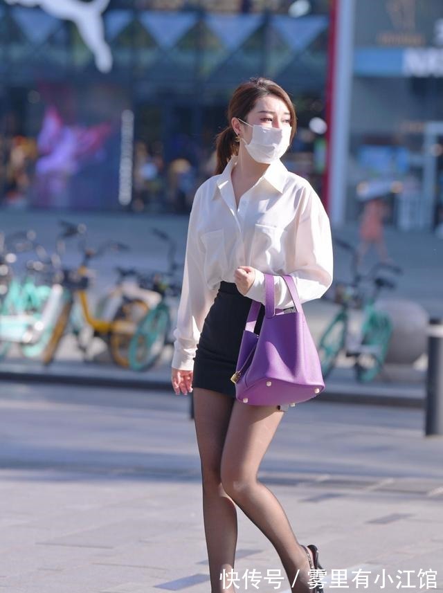 女神 简约的职业装穿出性感女神范!