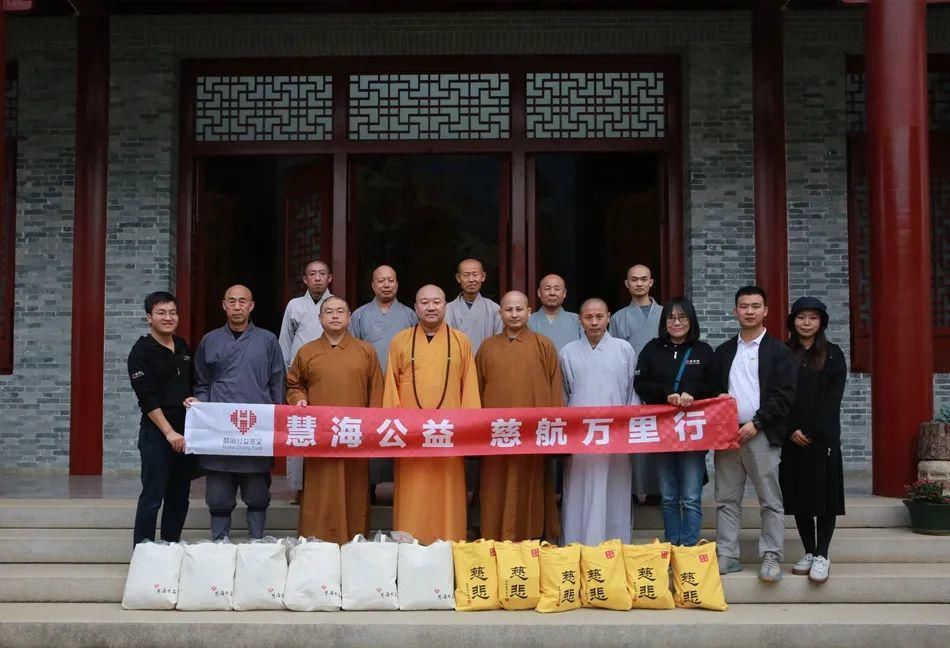  体弘法师|为了建庙，法师差点没了一条腿