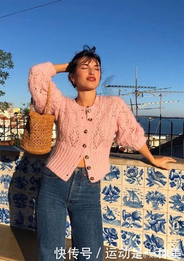 “下半身”肉肉的女人,少穿这3种“裤子”,尤其第1种,很显胖!