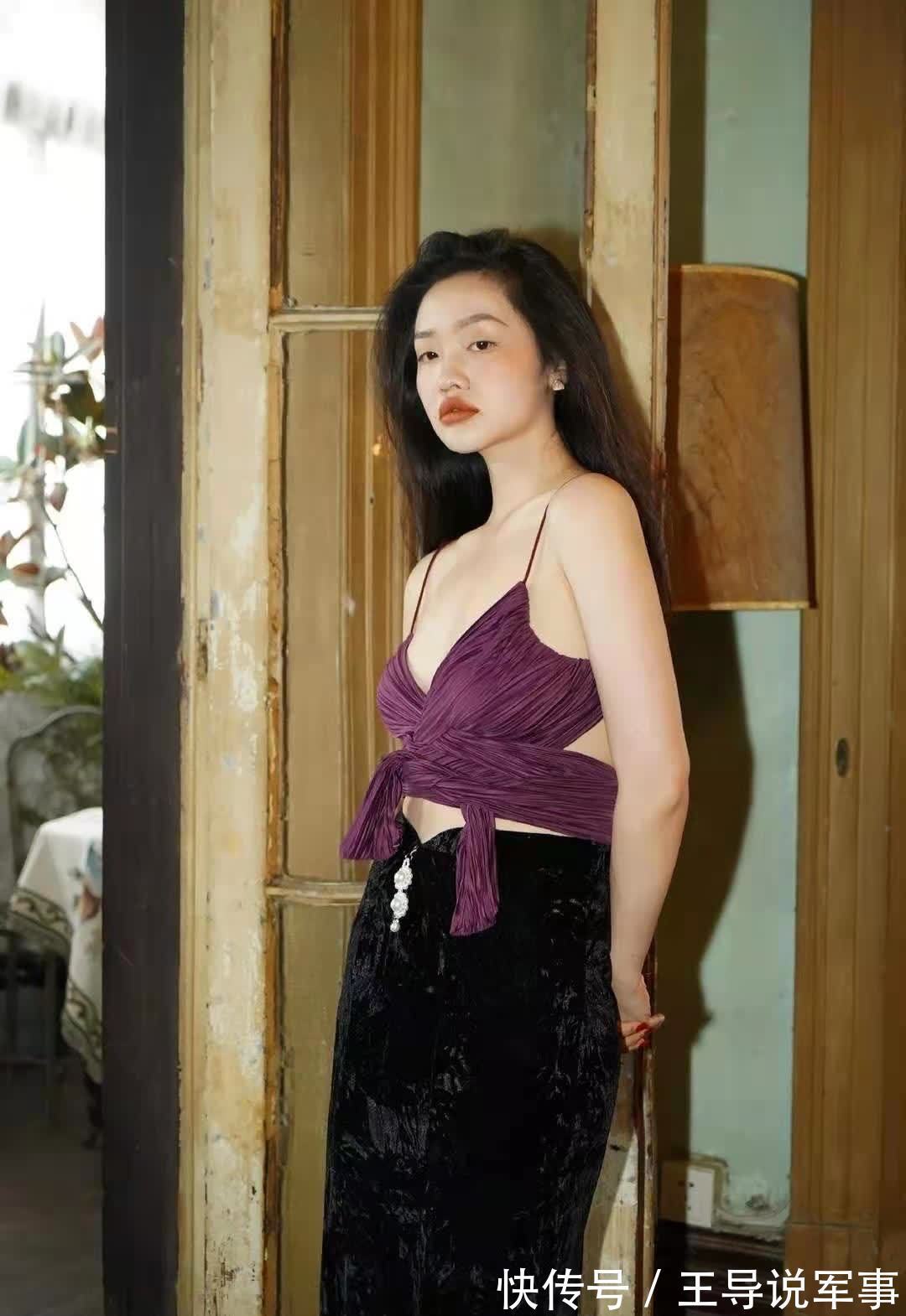 深爱着你$相思无解,何戚戚