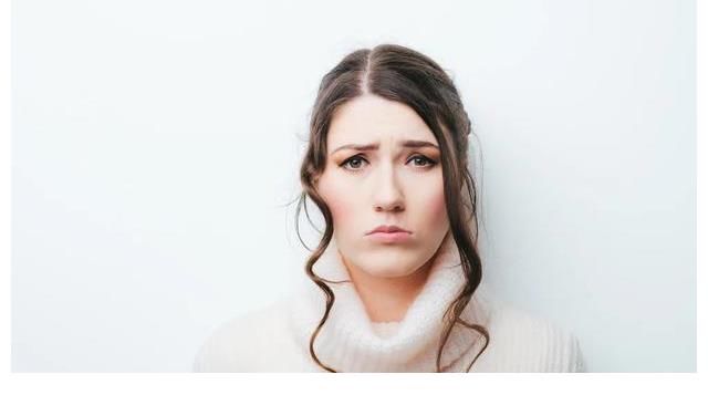 绿茶女|恋爱综艺史上首次素人嘉宾开撕,“直女”大战“绿茶女”,真精彩