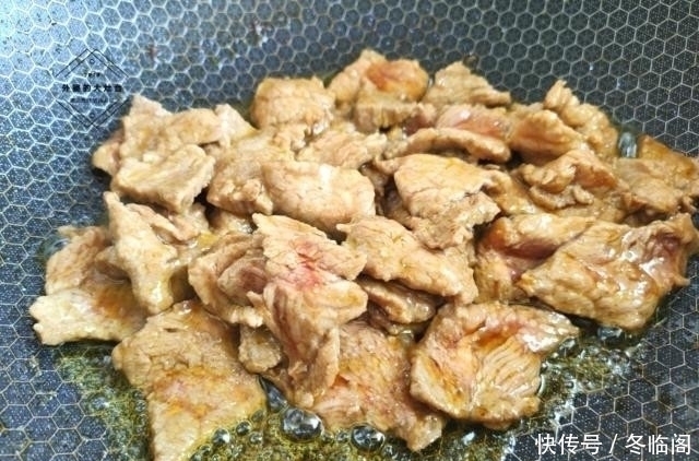 猪肉|炒牛肉和猪肉不同，直接炒又老又柴，加一勺它，牛肉嫩滑不塞牙