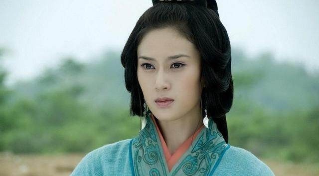 母亲|揭秘他靠母亲性贿赂上位而成为称霸一方的军阀也是三国奇人了