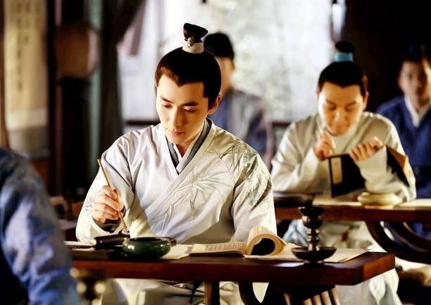 到底|司马光砸缸的故事谁都知道,那么他救的人是谁,为何老师从不说