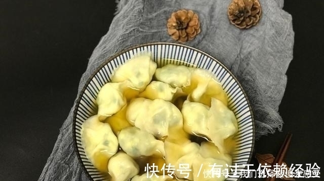 高筋面粉|吃了20年饺子,饺子面粉一直用错了,怪不得煮的饺子破皮不筋道