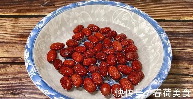 红枣|秋天,吃梨吃银耳都不如多吃它,坚持每天吃几颗,精神满满过秋天