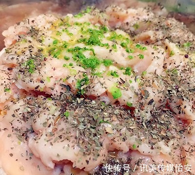 罗勒鸡肉卷的做法