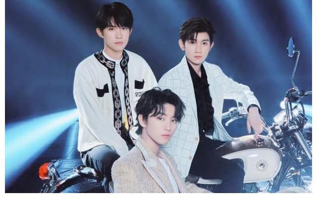 TFBOYS有望合體，王一博龔俊同臺(tái)，這場(chǎng)跨年晚會(huì)群星璀璨