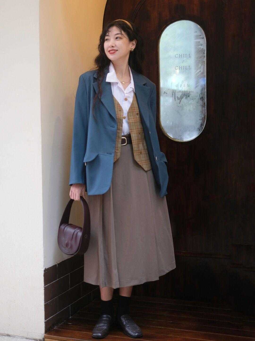 法式|深冬室内穿搭,一定要试一下“轻法式”,甜糯优雅又有少女感