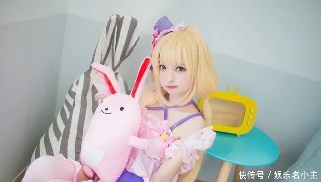 可爱|cos：可爱又甜美的双叶杏