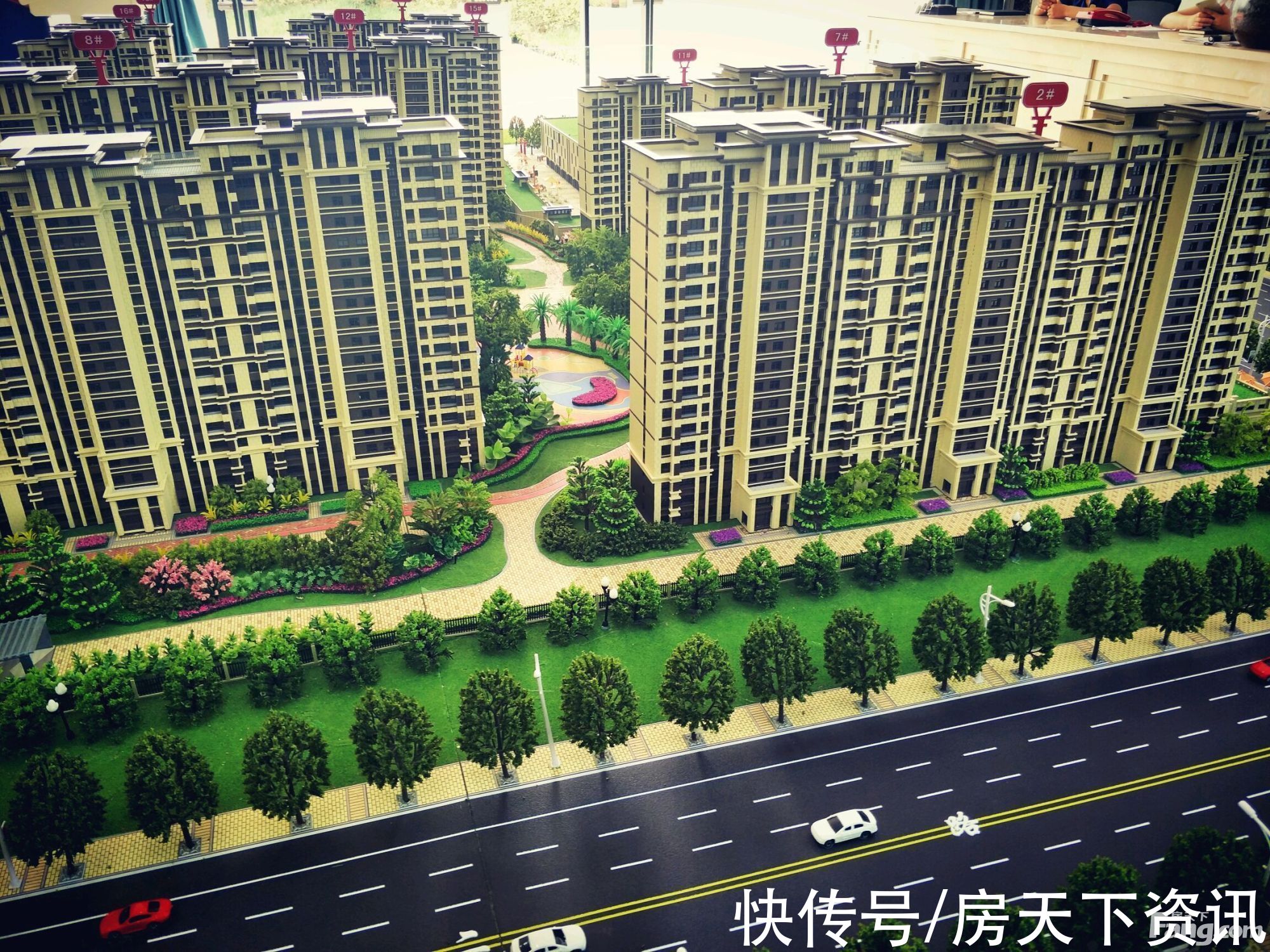 西安|请查收从西安临潼热门楼盘现场传来多张谍照（组图）