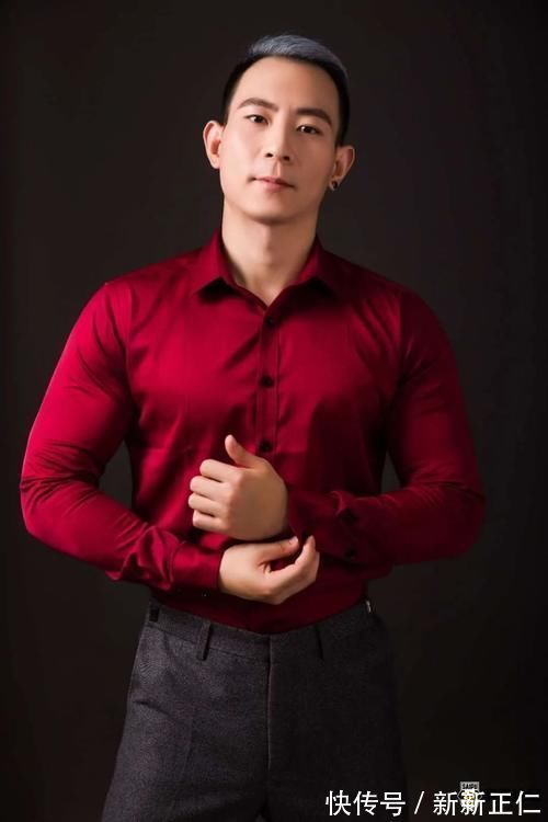 俯卧撑|听说胸肌好练,胸型难修,练成啥样一切随缘