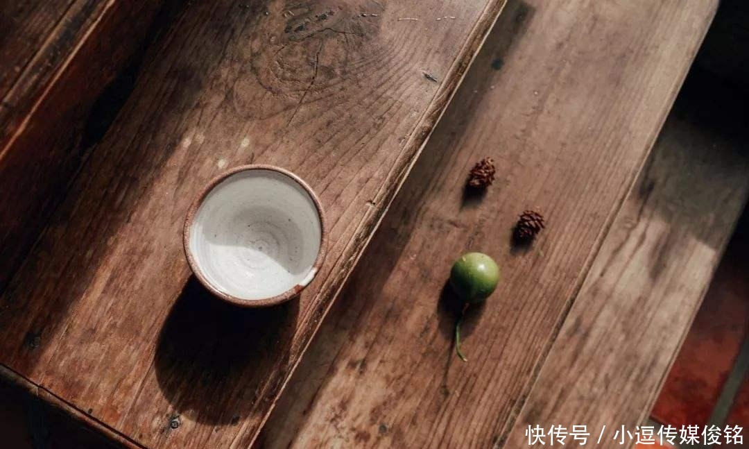 人到中年|黄庭坚七岁时写的一首诗,字字明白如话,却要人到中年才能读懂!