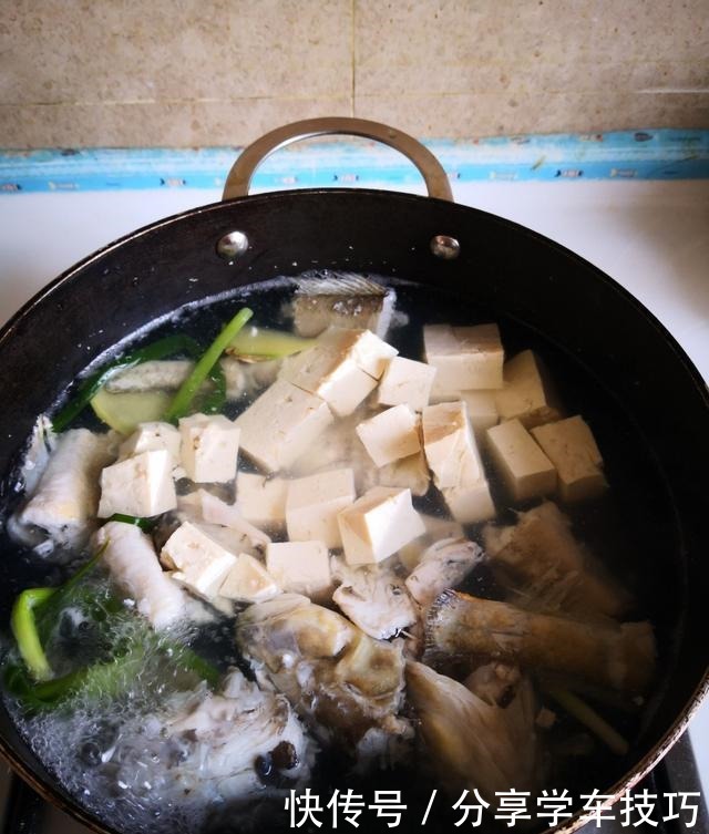 天然“钙王”被发现,鸡蛋牛奶靠边站,孩子常吃记忆力强,个子高