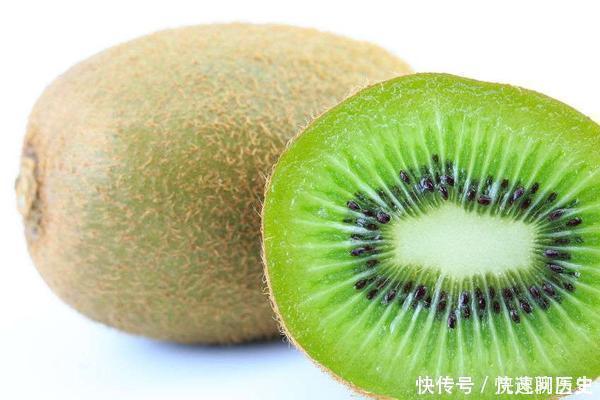 高血压患者|高血压患者:若想稳血压多吃4种水果,第一名的有人放到烂