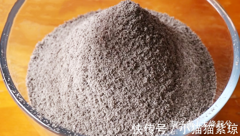 黑芝麻糊,想吃不用买,做法简单,营养美味,给孩子当早餐最好了