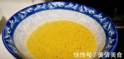 稠米油|熬小米粥时，直接下锅是不对的！掌握3点，米粥浓稠米油多